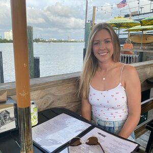 Meet your Posher, Karina